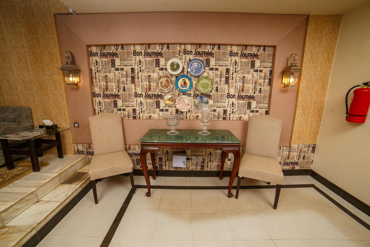 Shelton Accommodator Peschawar Exterior foto
